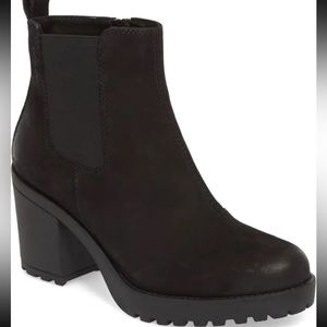 Vagabond Chelsea boots black block heels